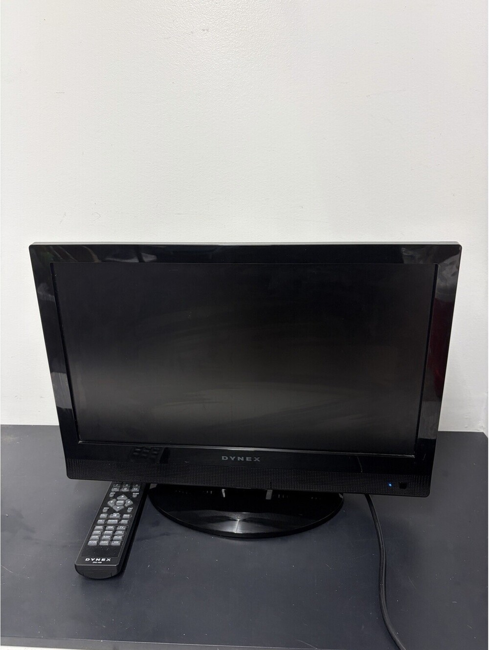 Dynex, DX-19L150A11, 19” LCD TV Flat Screen Television with Remote HMDI - TESTED